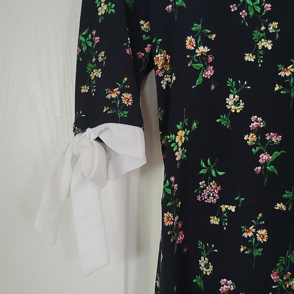 Floral Dress - Picture 4 of 8